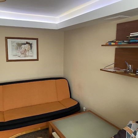 شقة ليبا  في Kawalerka Blisko Plazy المظهر الخارجي الصورة